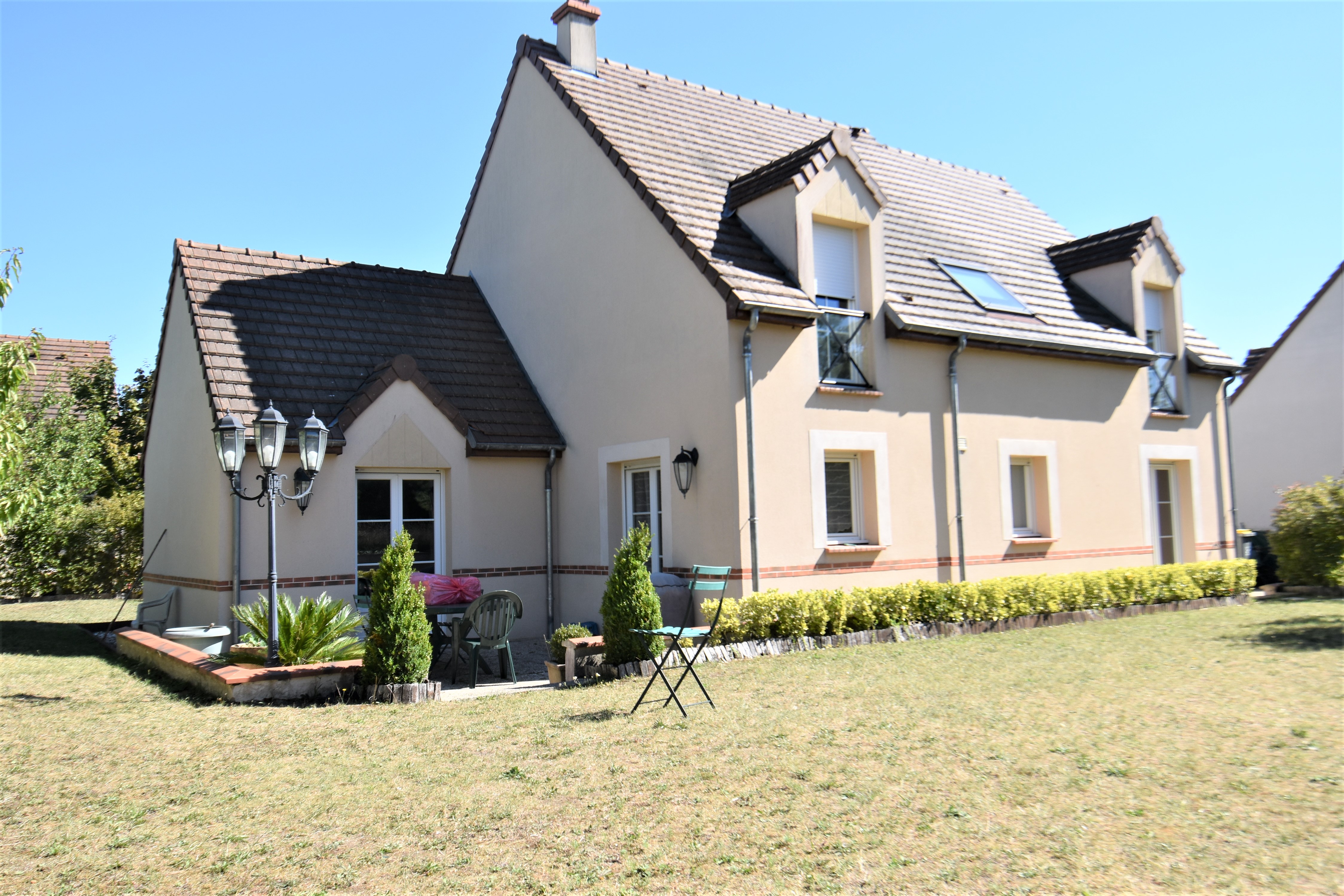 Ferme De La Rente De Bray Dijon vente A VENDRE - MAISON - 6 PIECES - 140M² - CHECY